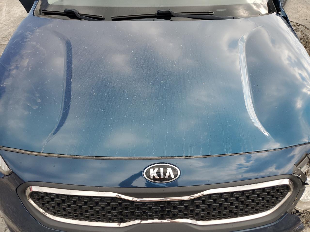 kndcb3lc2k5255415 KNDCB3LC2K5255415 2019 Kia Niro Fe