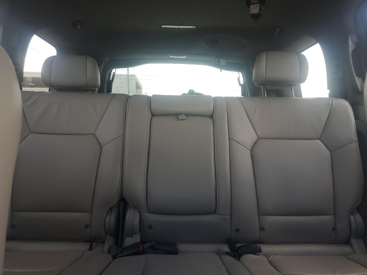2010 Honda Pilot Touring VIN: 5FNYF4H85AB003241 Lot: 64334555