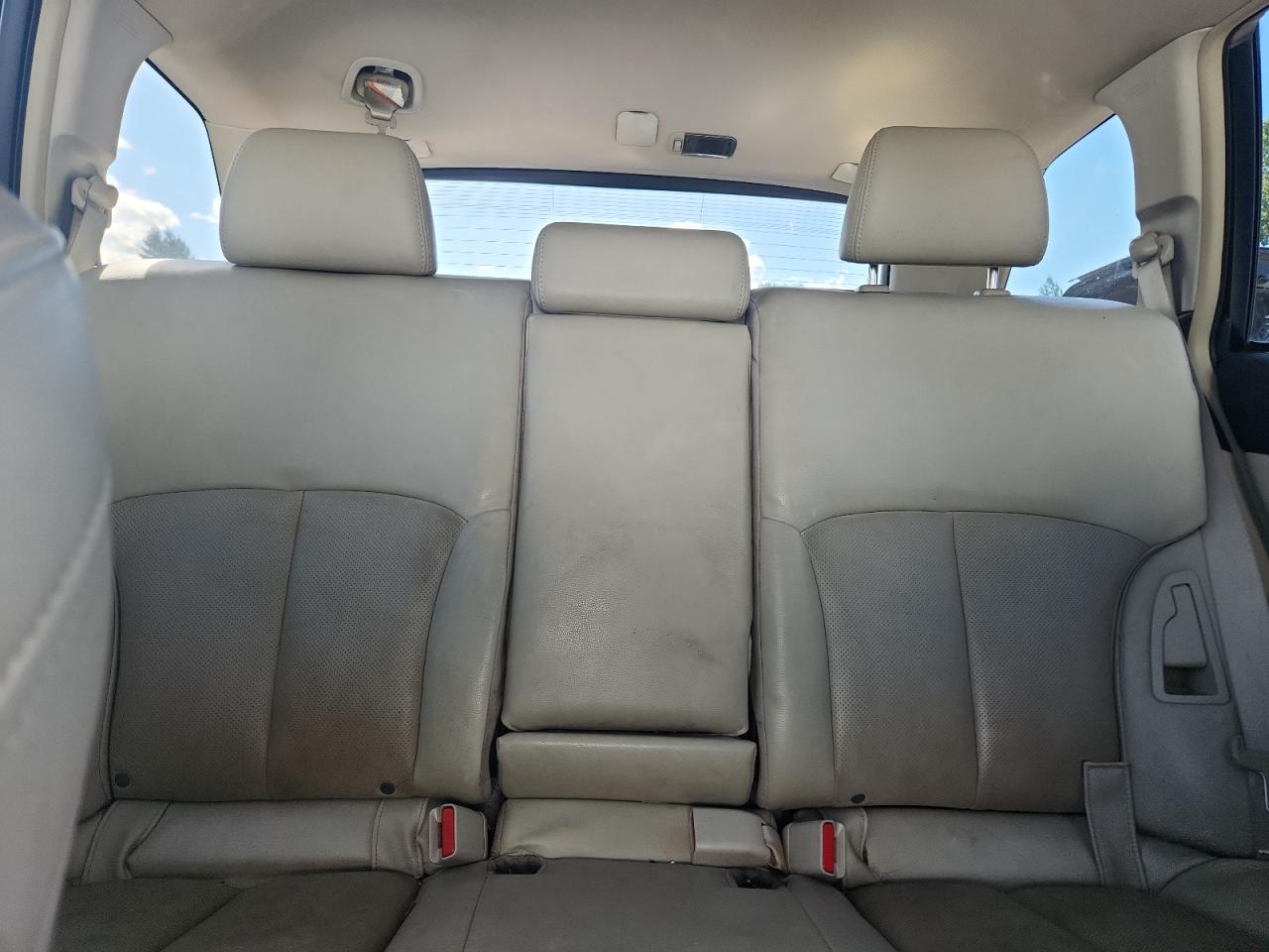 2013 Subaru Outback 2.5I Limited VIN: 4S4BRBKC1D3221429 Lot: 63527565