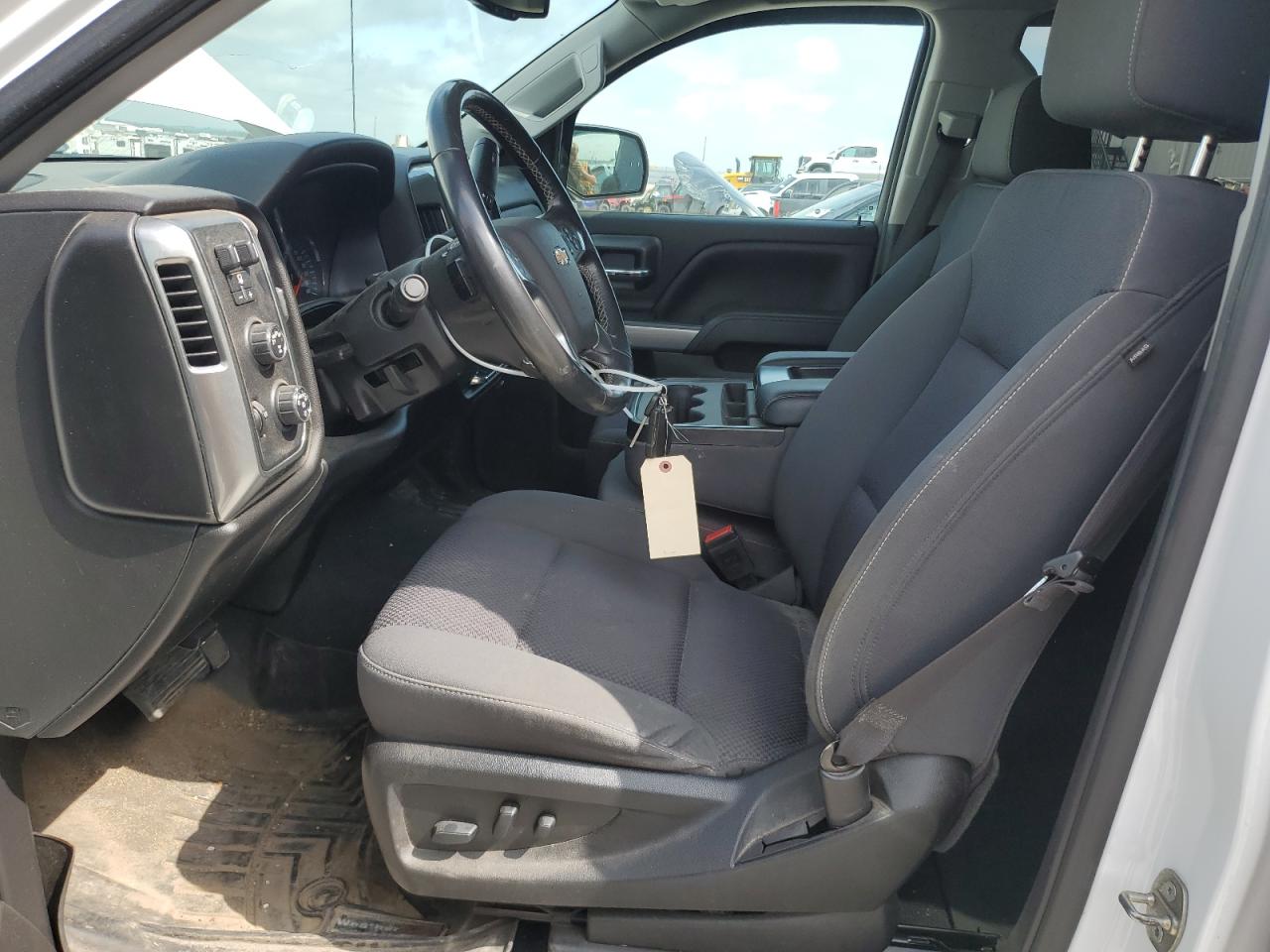 2018 Chevrolet Silverado K1500 Lt VIN: 3GCUKREC0JG536981 Lot: 65415005