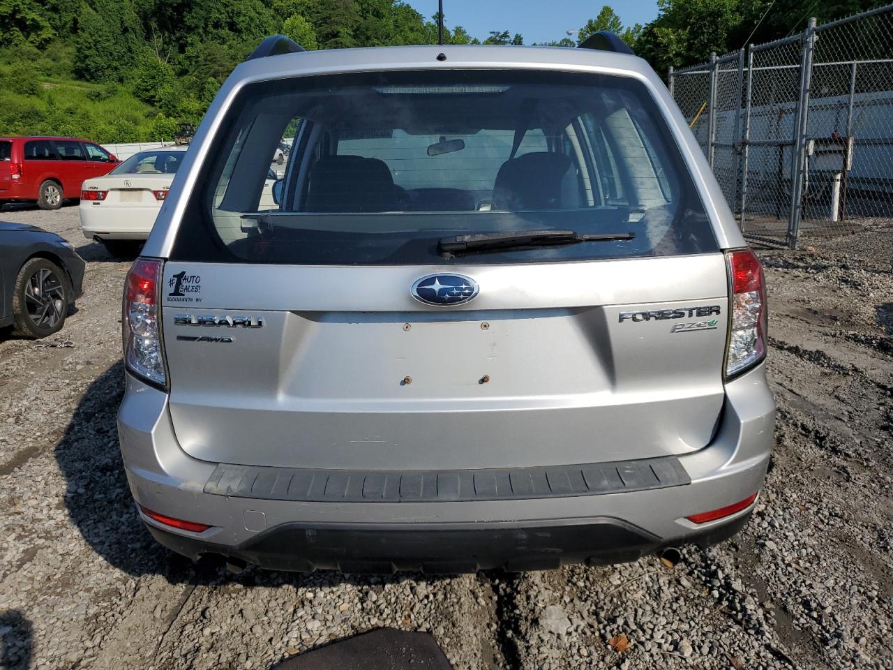 2011 Subaru Forester 2.5X VIN: JF2SHABCXBH738747 Lot: 63090745