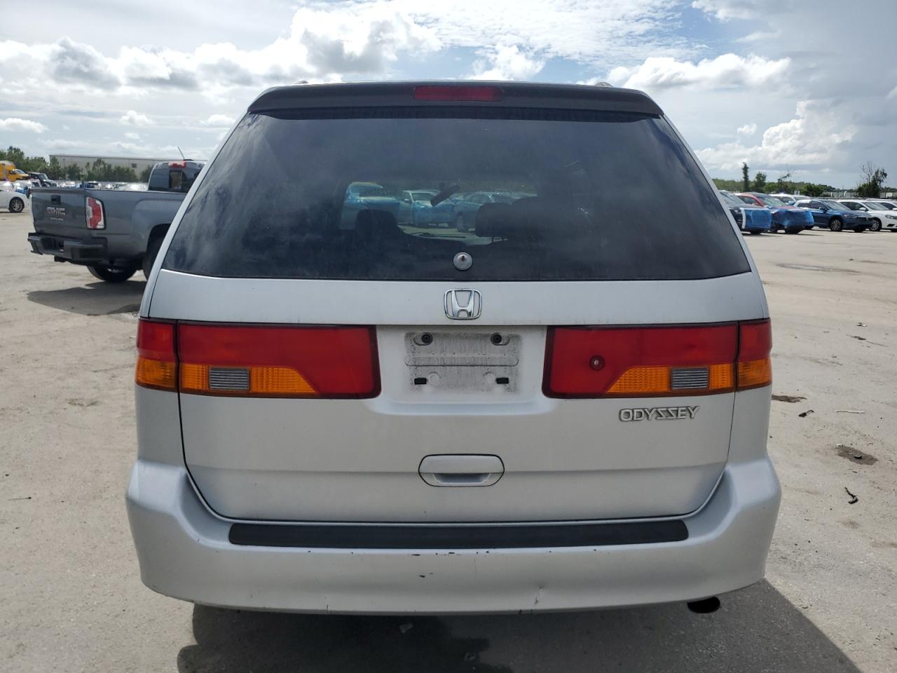 2002 Honda Odyssey Ex VIN: 5FNRL186X2B005109 Lot: 63224095