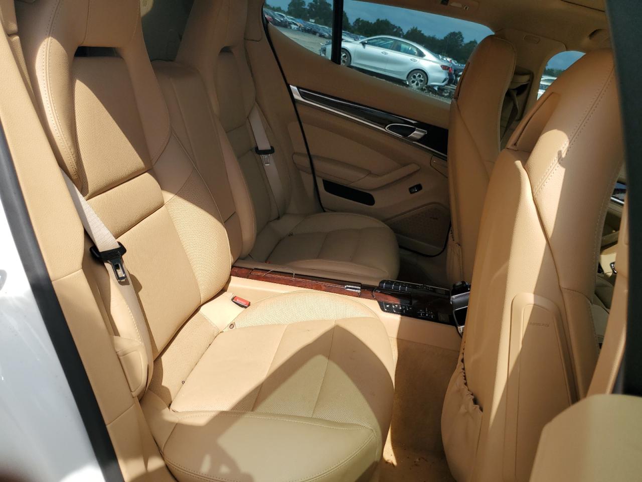2014 Porsche Panamera S Hybrid VIN: WP0AD2A7XEL044061 Lot: 64216675