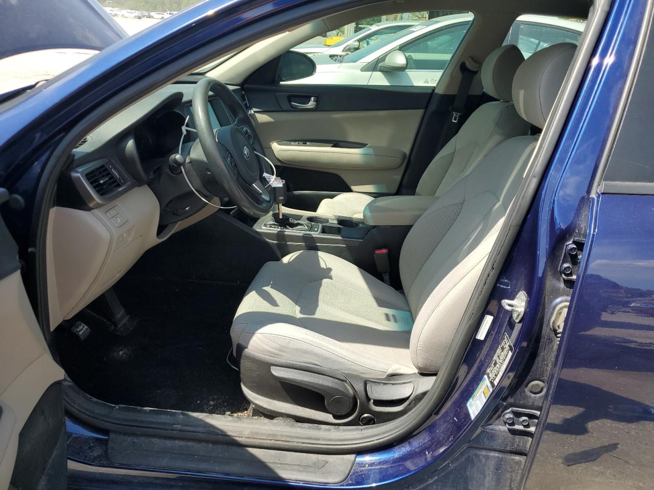 2018 Kia Optima Lx VIN: 5XXGT4L31JG268459 Lot: 64303805