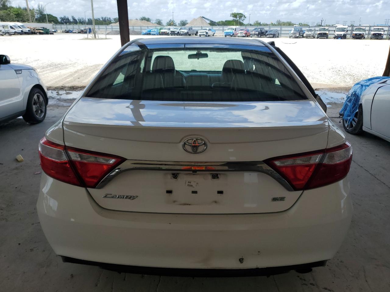 2016 Toyota Camry Le VIN: 4T1BF1FK4GU199462 Lot: 64247855