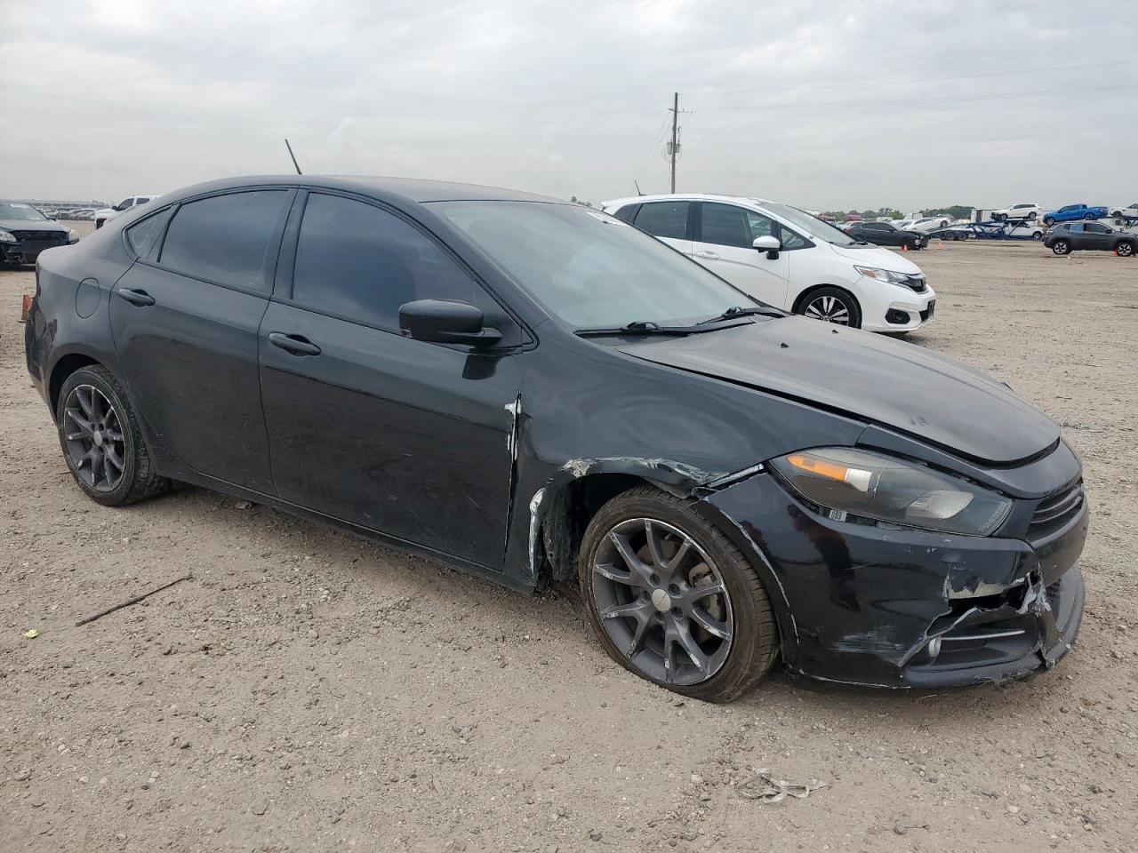 2015 Dodge Dart Sxt VIN: 1C3CDFBBXFD403556 Lot: 65260875