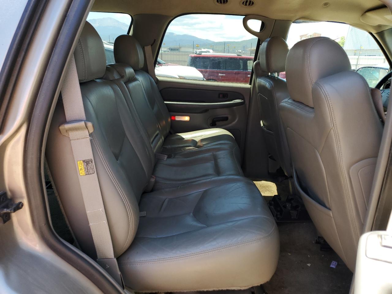 2003 Chevrolet Tahoe C1500 VIN: 1GNEC13ZX3R111532 Lot: 63007715
