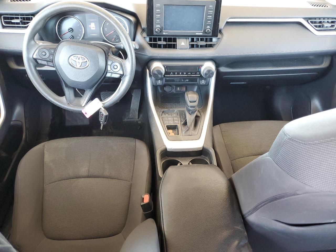 2020 Toyota Rav4 Le VIN: 2T3G1RFV3LW092658 Lot: 64645475