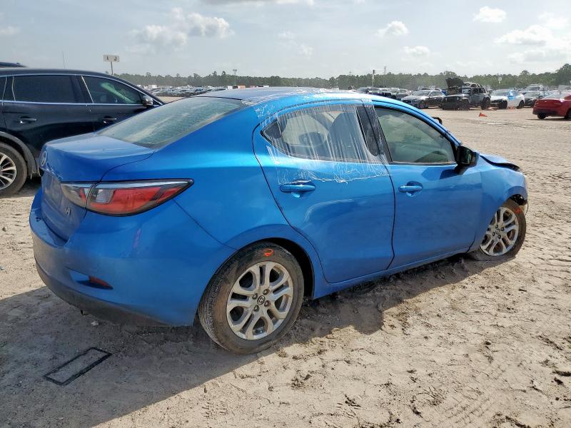 TOYOTA SCION 2016 Granatowy