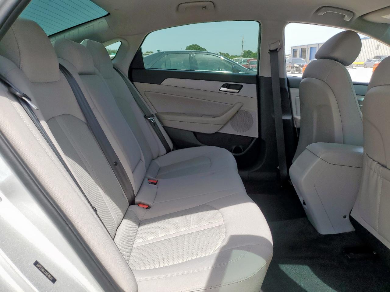2018 Hyundai Sonata Sport VIN: 5NPE34AF2JH678261 Lot: 65138975