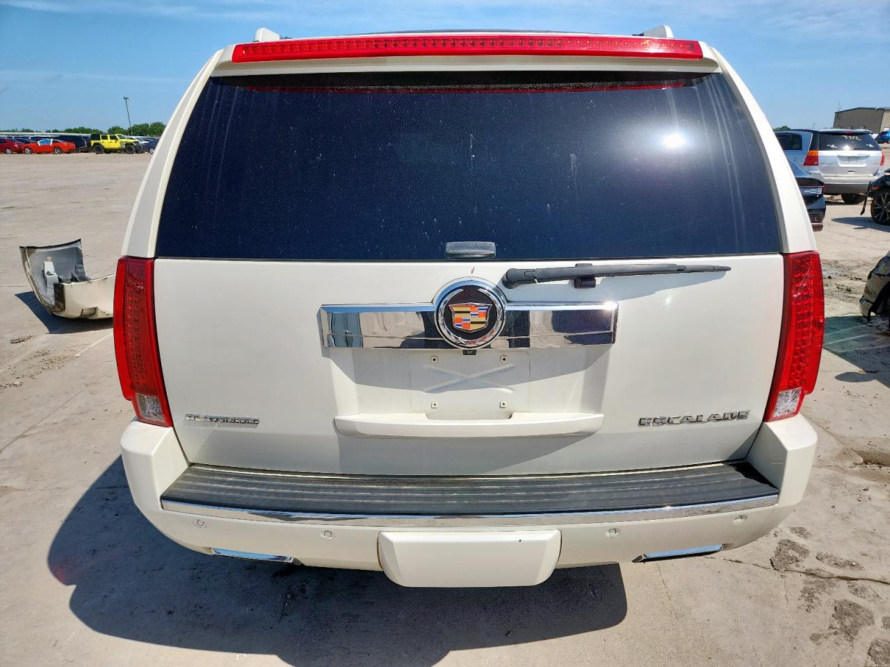 2014 Cadillac Escalade Platinum VIN: 1GYS4DEF2ER231688 Lot: 64596445