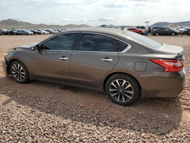 Седаны NISSAN ALTIMA 2016 Коричневый