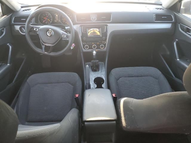  VOLKSWAGEN PASSAT 2017 Серый