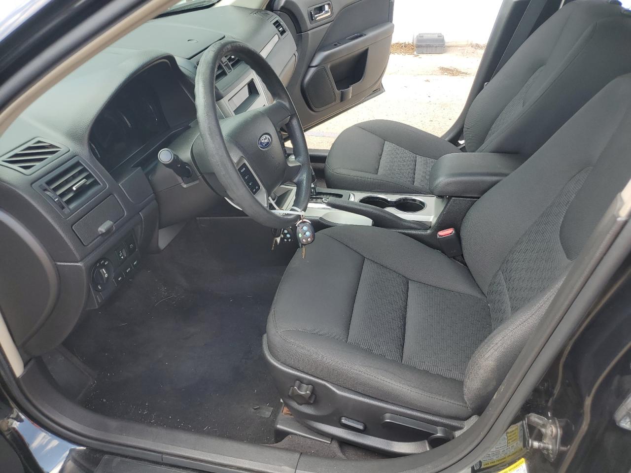 2010 Ford Fusion Se VIN: 3FAHP0HA0AR106757 Lot: 65008105