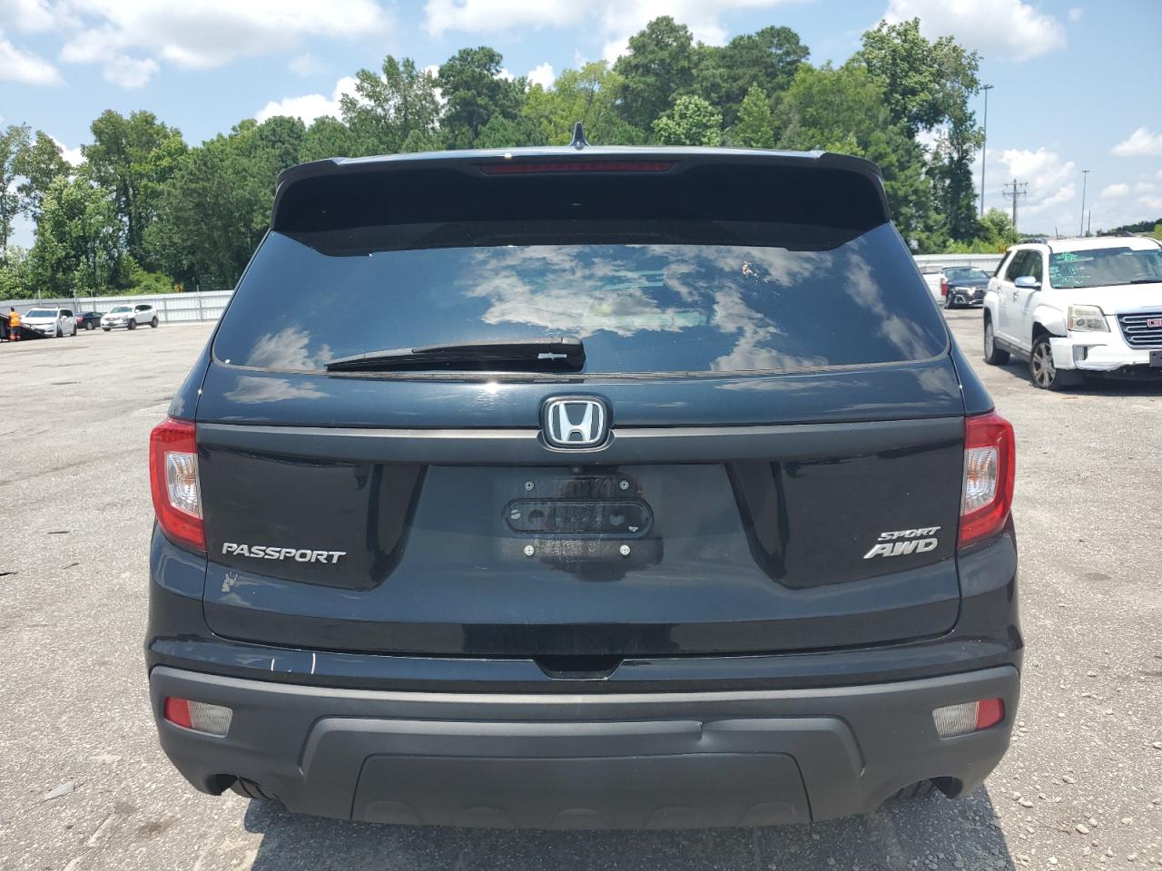 2021 Honda Passport Sport VIN: 5FNYF8H25MB023853 Lot: 59567505