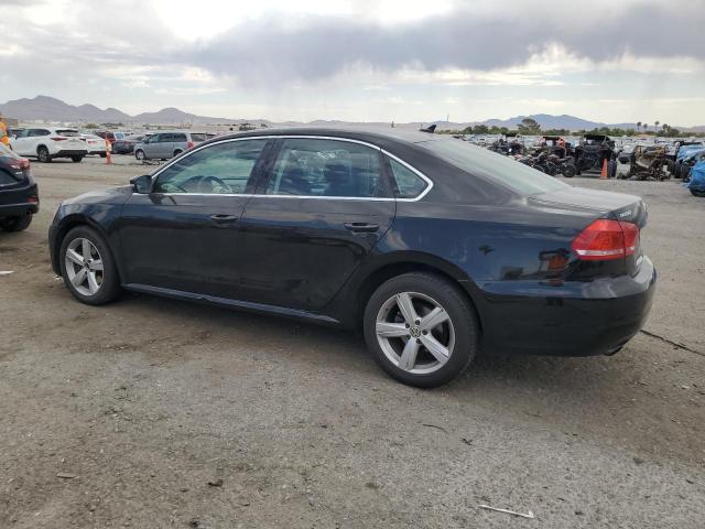 Sedans VOLKSWAGEN PASSAT 2013 Black