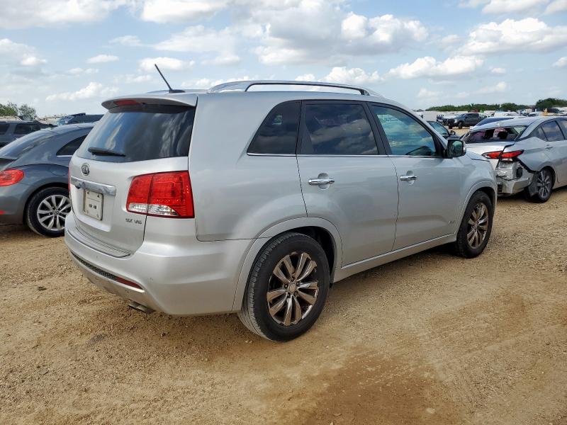 KIA SORENTO 2012 Серебристый
