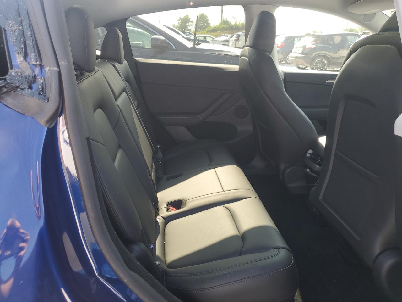 2025 Tesla Model Y VIN: 7SAYGDEF1SF235534 Lot: 64450605