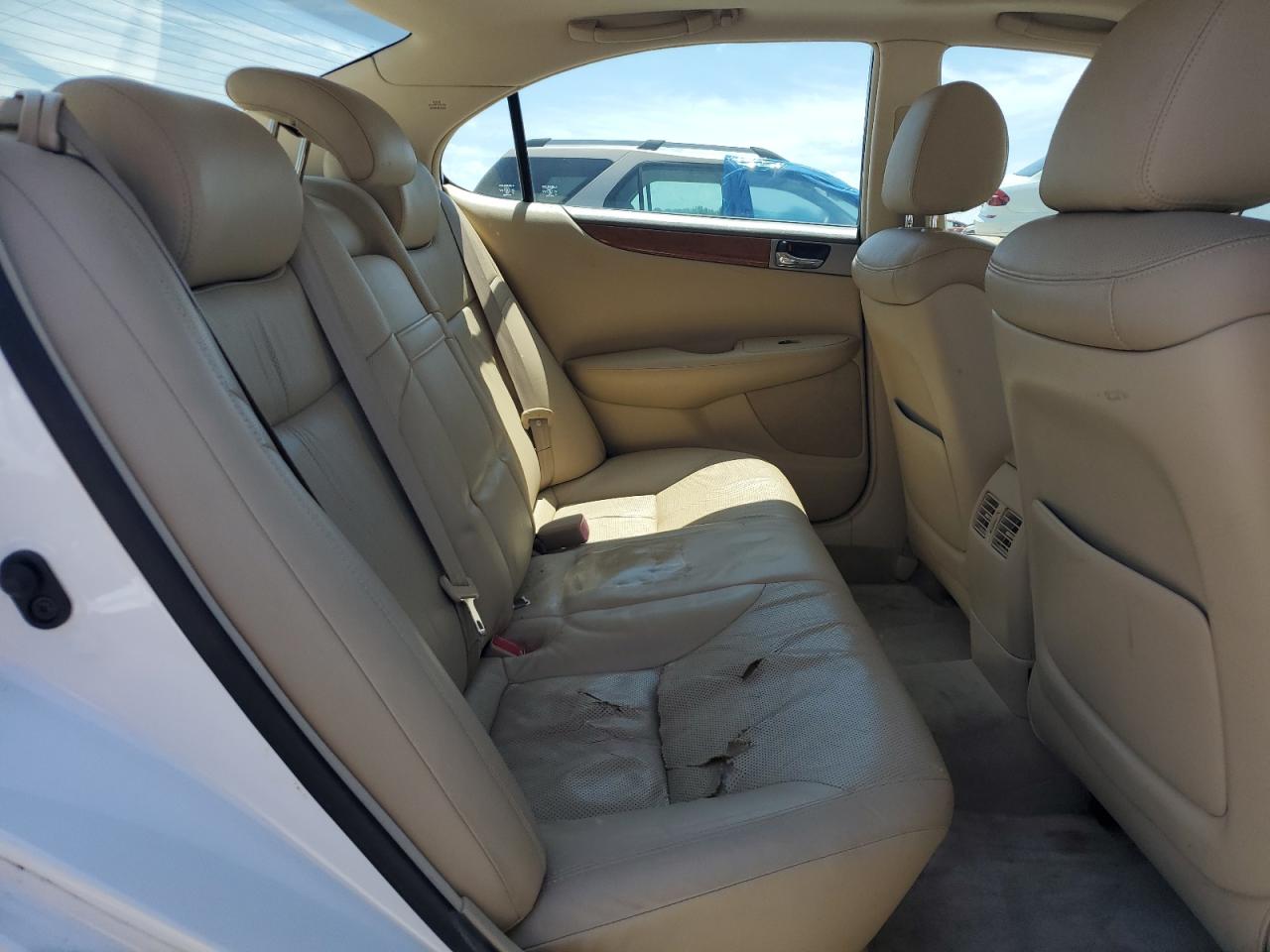 2005 Lexus Es 330 VIN: JTHBA30G955071565 Lot: 63452705