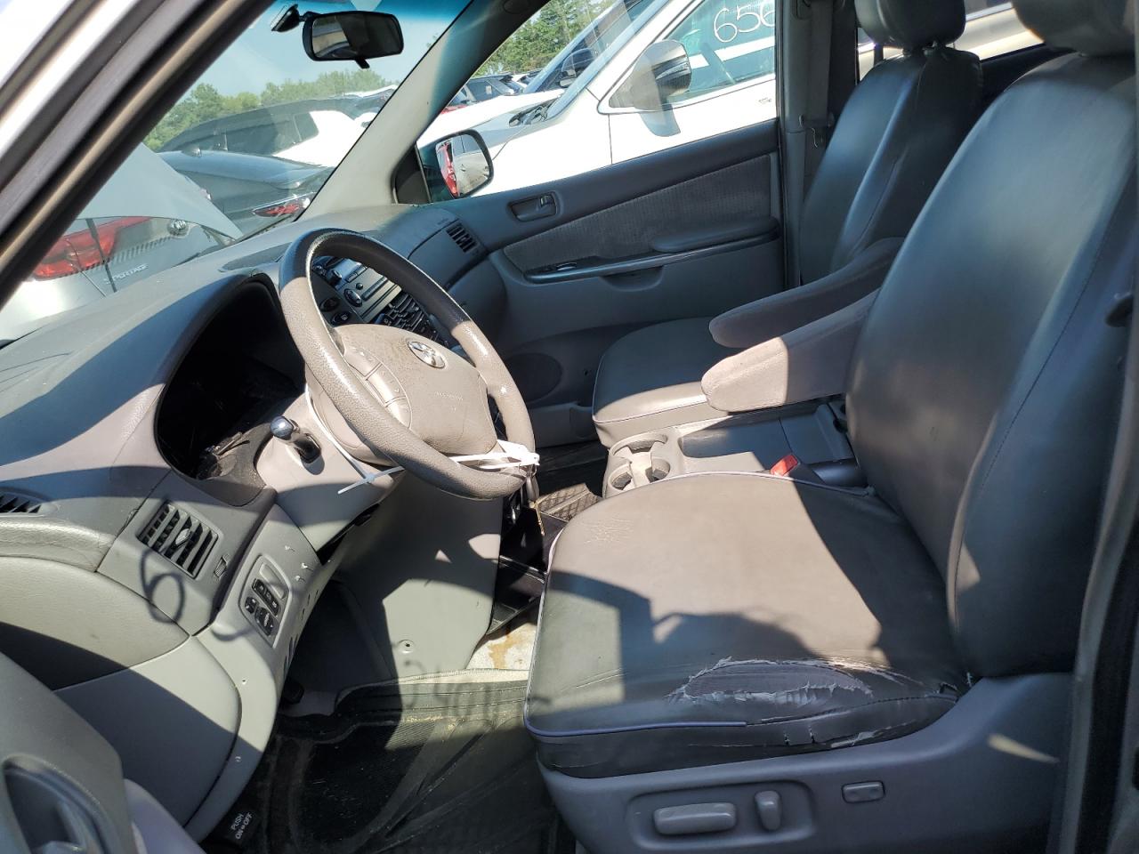 2008 Toyota Sienna Ce VIN: 5TDZK23C68S163148 Lot: 65340415