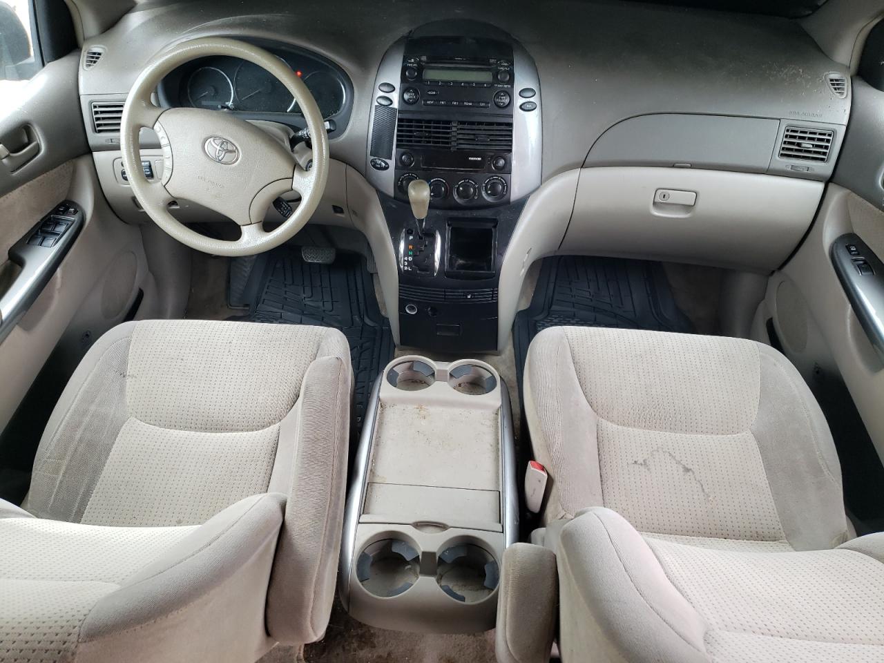 2010 Toyota Sienna Ce VIN: 5TDKK4CC8AS306412 Lot: 64662415