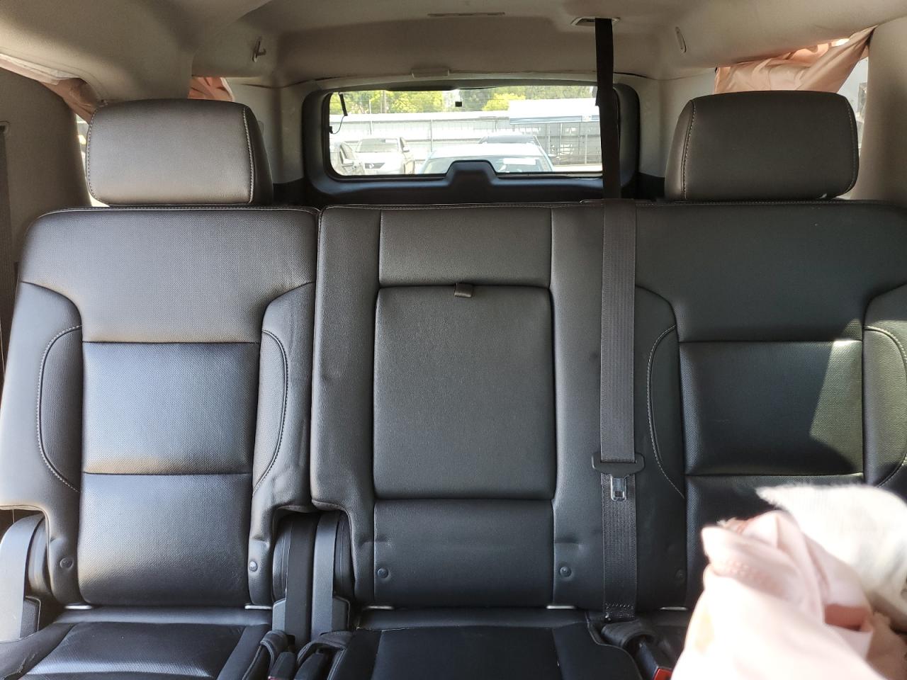 2019 GMC Yukon Xl K1500 Slt VIN: 1GKS2GKC2KR272068 Lot: 63870245