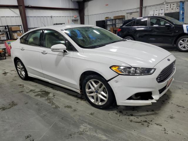  FORD FUSION 2015 Biały