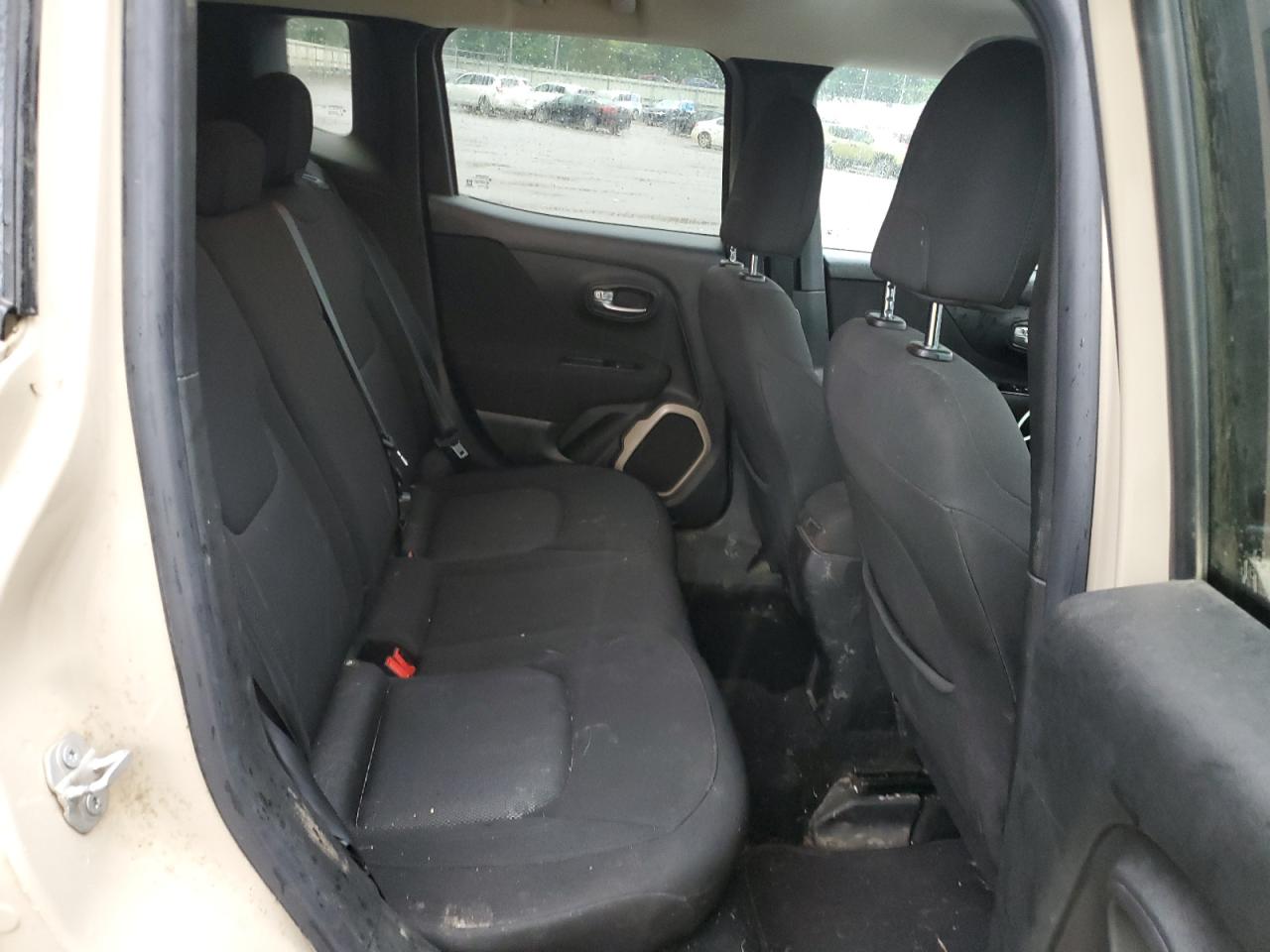 2015 Jeep Renegade Latitude VIN: ZACCJBBTXFPC10590 Lot: 64466835