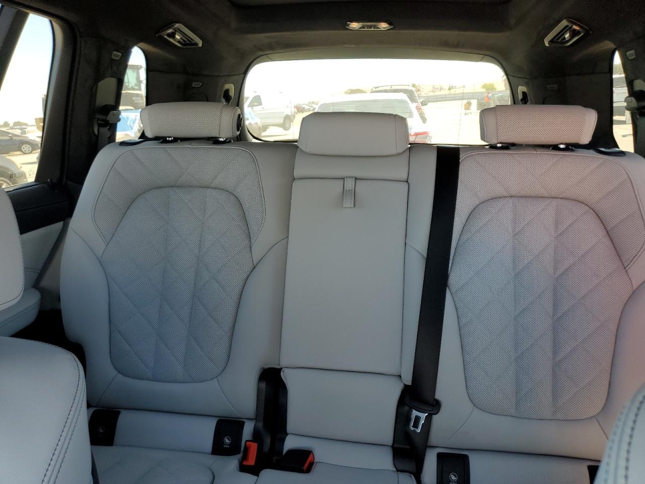 2025 BMW X7 xDrive40I VIN: 5UX23EM00S9000651 Lot: 65623685