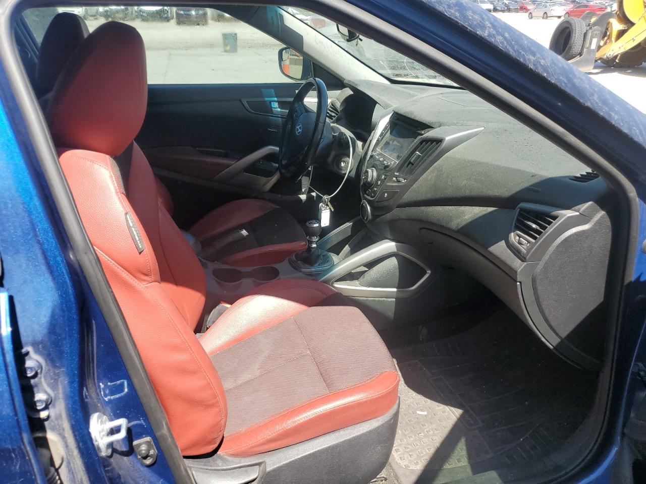 2015 Hyundai Veloster Turbo VIN: KMHTC6AE8FU241688 Lot: 63326995