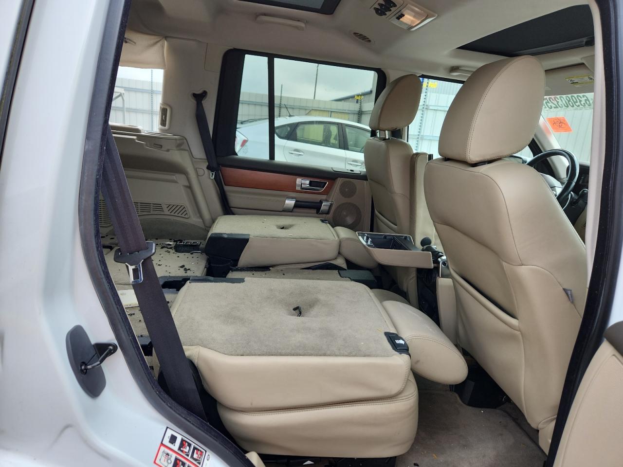 2011 Land Rover Lr4 Hse Luxury VIN: SALAK2D45BA559508 Lot: 63980325