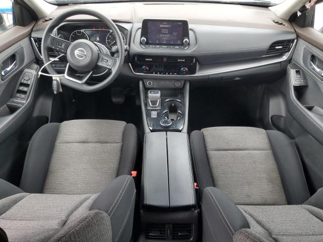  NISSAN ROGUE 2021 Czarny
