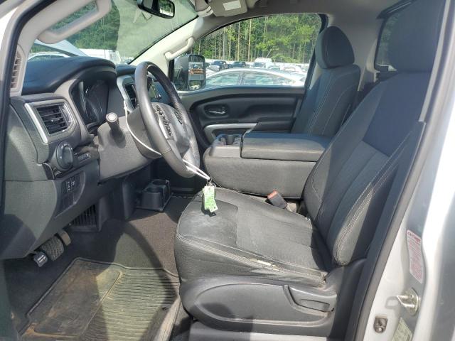  NISSAN TITAN 2018 Silver