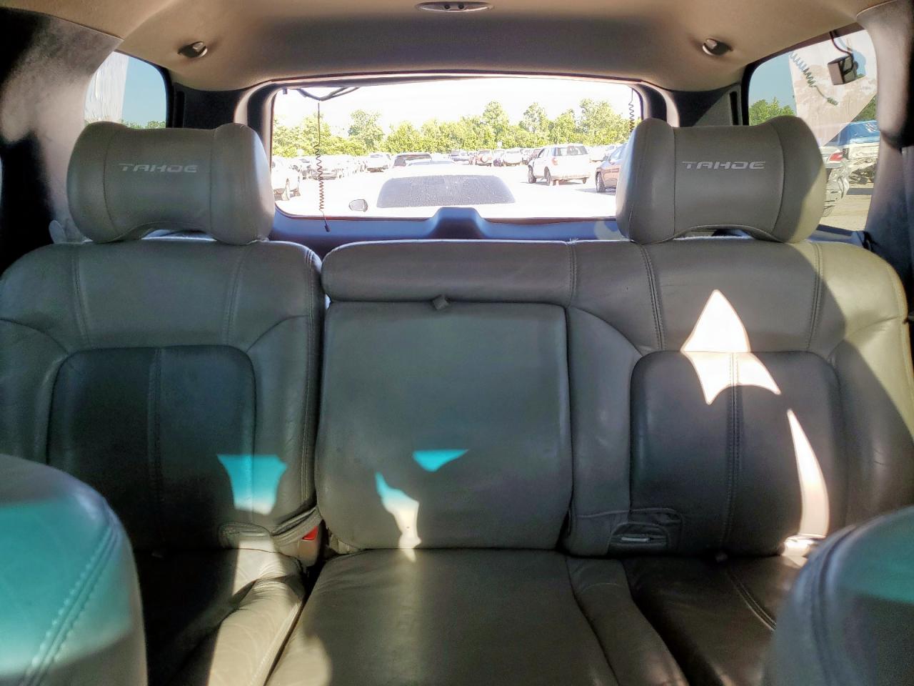 2001 Chevrolet Tahoe C1500 VIN: 1GNEC13T31R176778 Lot: 64949165