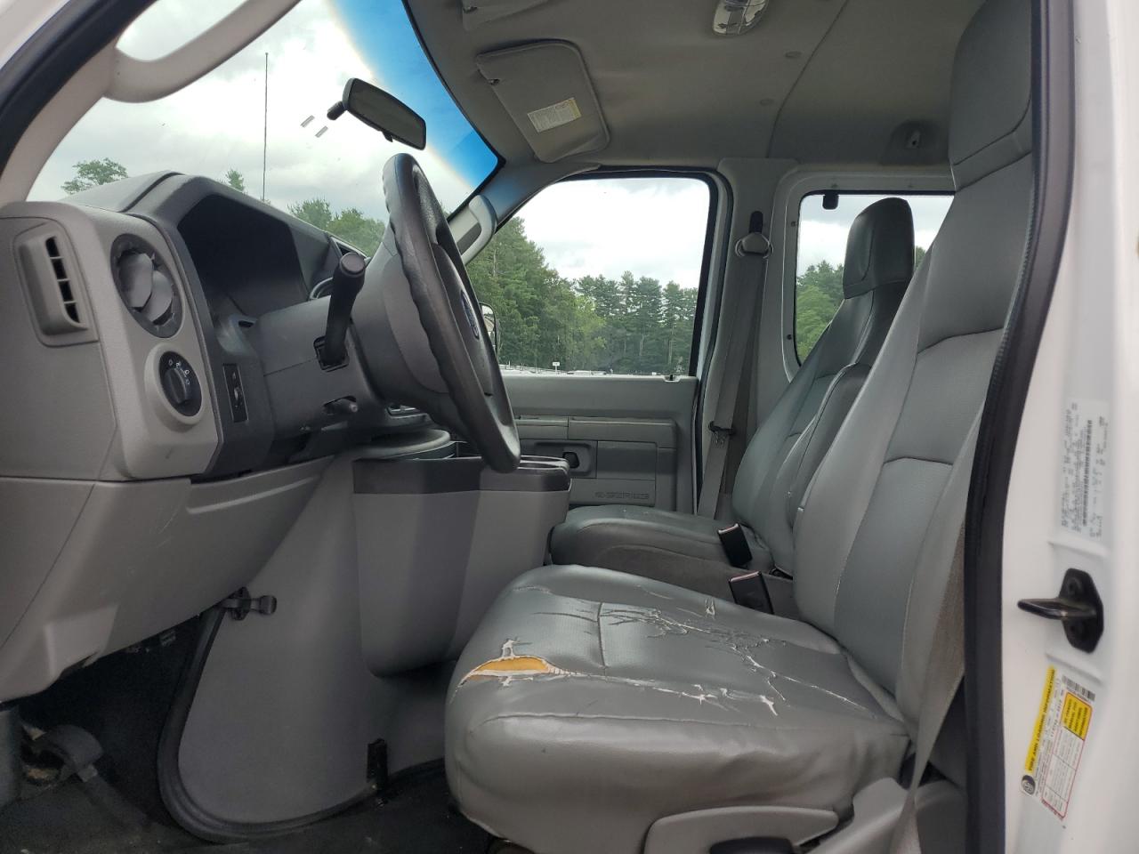 2013 Ford Econoline E350 Super Duty Wagon VIN: 1FBSS3BL4DDB08412 Lot: 63999845