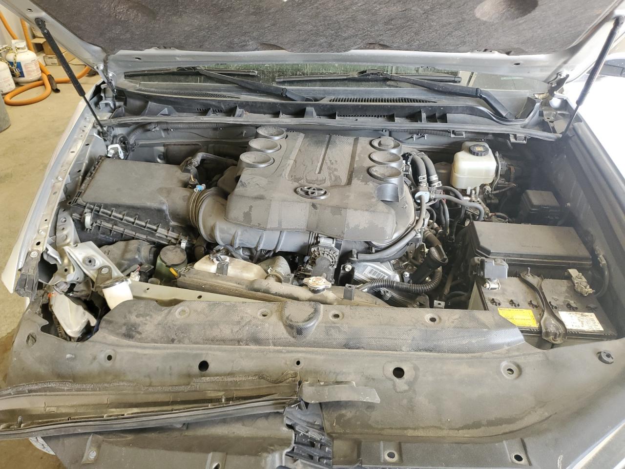 2020 Toyota 4Runner Sr5/Sr5 Premium VIN: JTEBU5JR9L5814271 Lot: 66524215