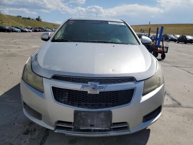 Sedans CHEVROLET CRUZE 2012 Srebrny