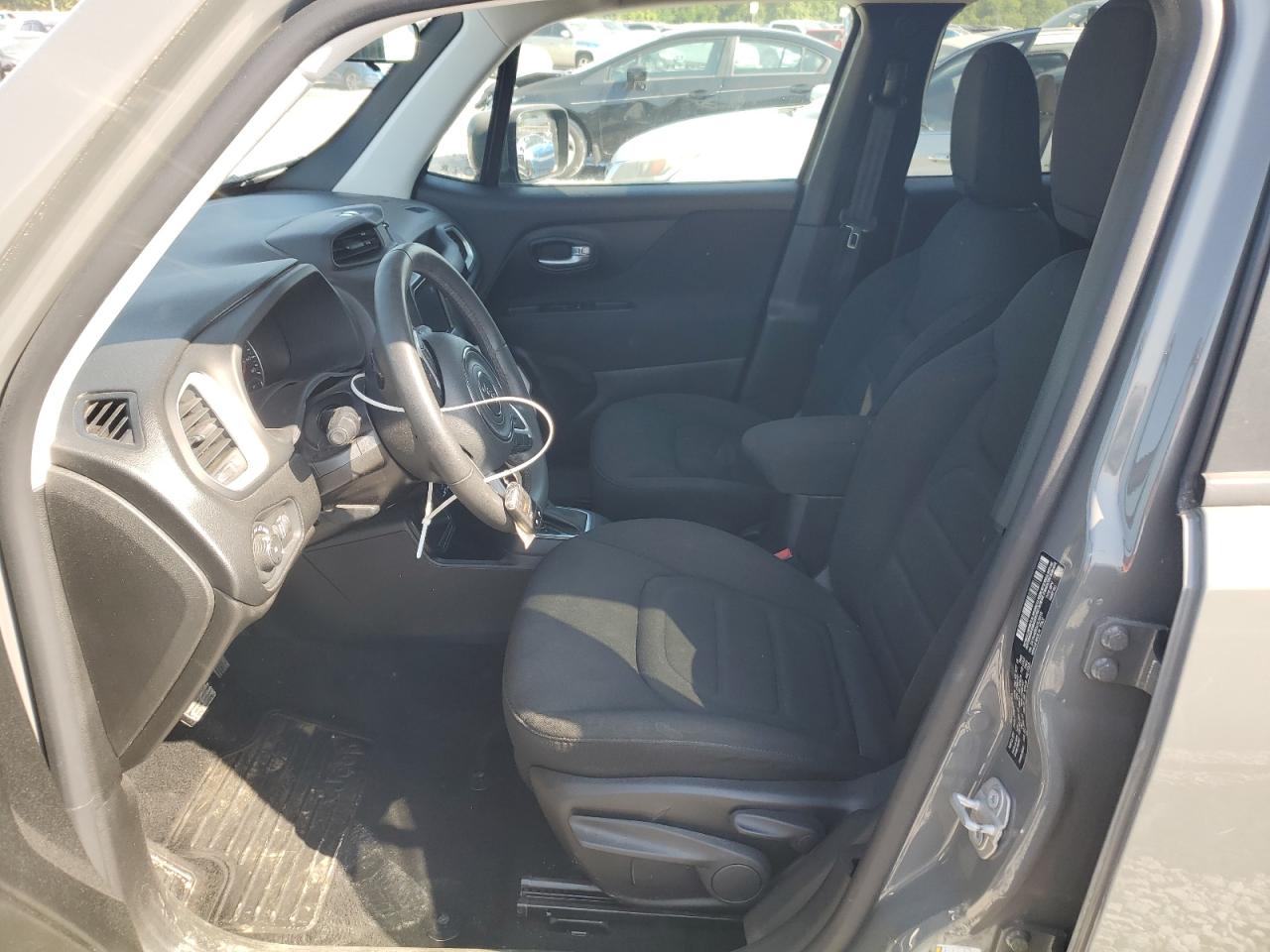 2020 Jeep Renegade Latitude VIN: ZACNJABB3LPL28810 Lot: 63623385