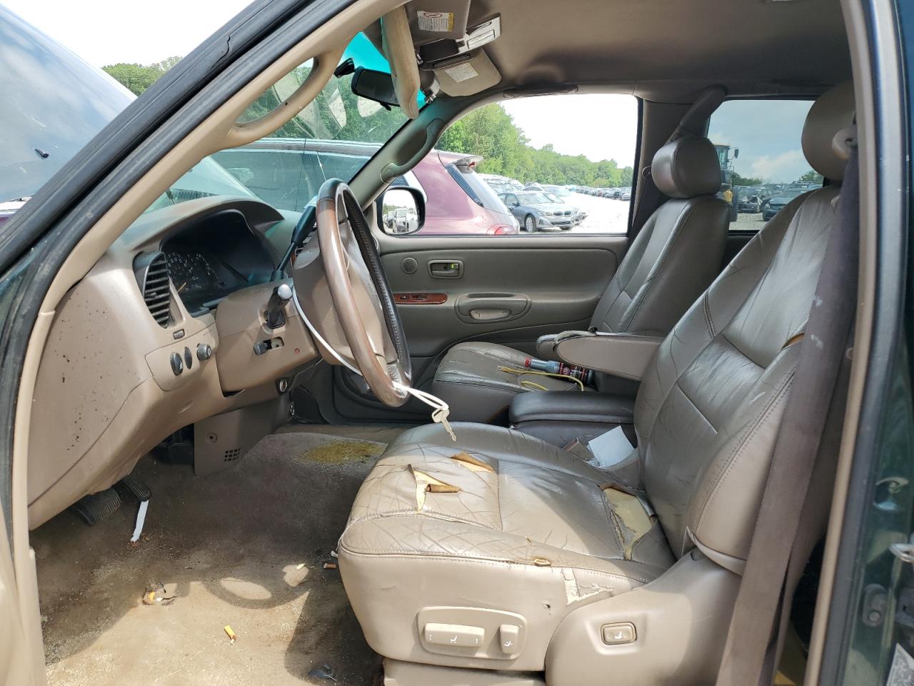 2001 Toyota Tundra Access Cab Limited VIN: 5TBBT48101S167986 Lot: 64989255