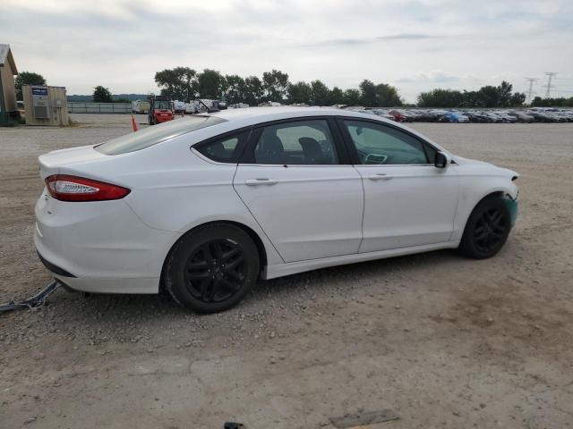 Sedans FORD FUSION 2015 Biały