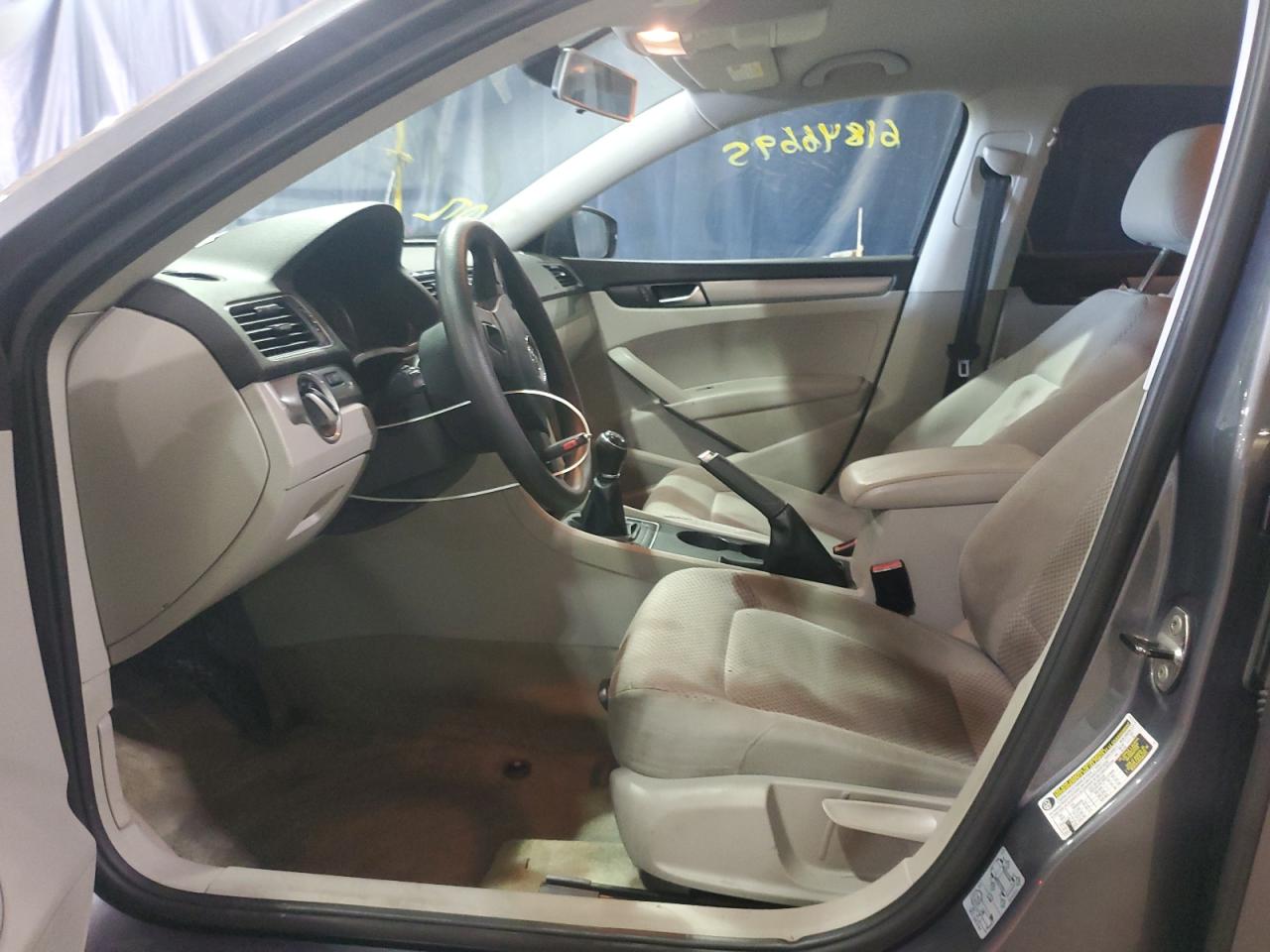 2013 Volkswagen Passat S VIN: 1VWAH7A31DC038918 Lot: 61846695