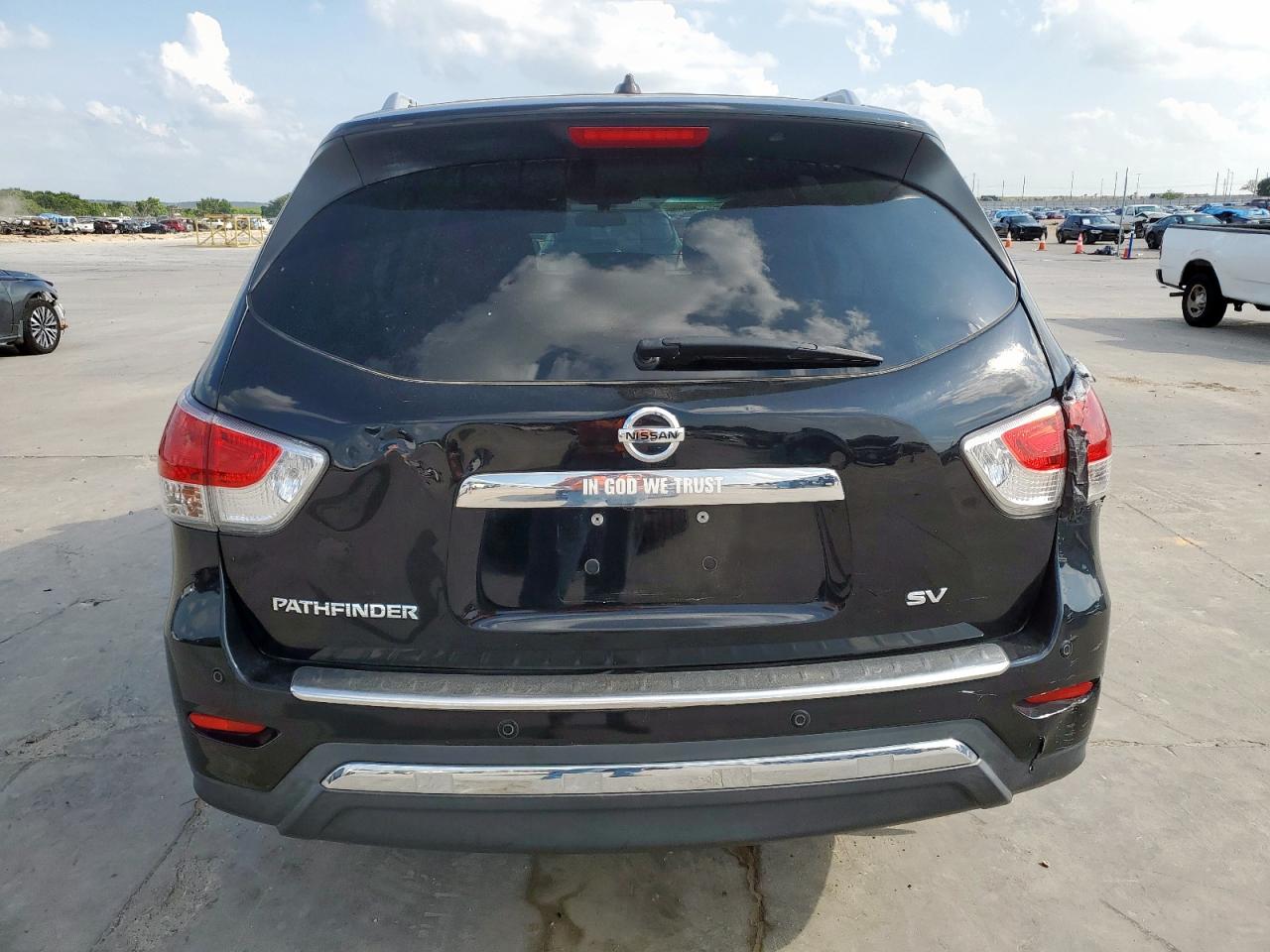 2014 Nissan Pathfinder S VIN: 5N1AR2MN1EC725474 Lot: 65230585
