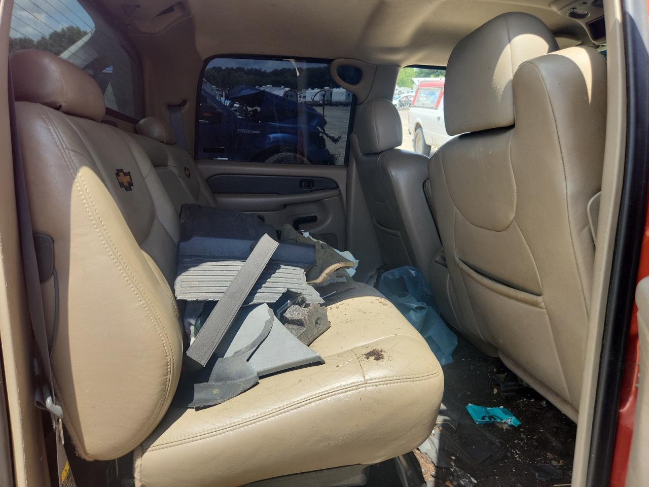 2002 Chevrolet Avalanche K1500 VIN: 3GNEK13T32G174386 Lot: 63853835