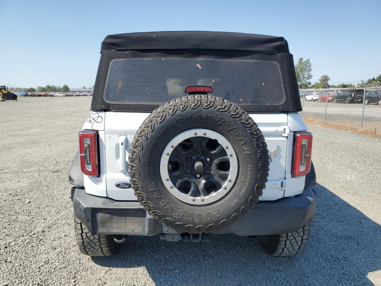 2021 Ford Bronco Base VIN: 1FMEE5DP8MLA91160 Lot: 64061855