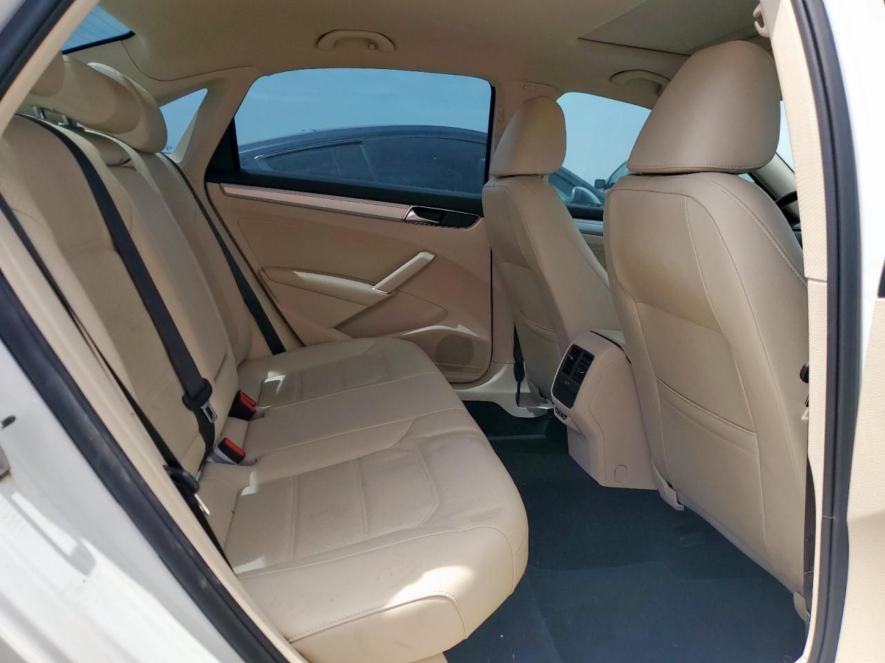 2019 Volkswagen Passat Wolfsburg VIN: 1VWLA7A36KC002362 Lot: 60348345