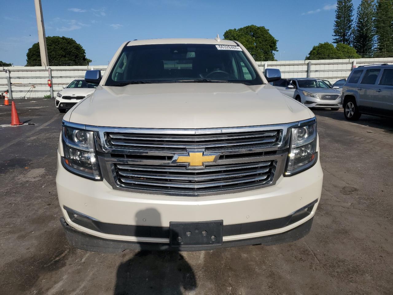 1gnskkkc6fr565211 1GNSKKKC6FR565211 2015 Chevrolet Suburban K1500 Ltz
