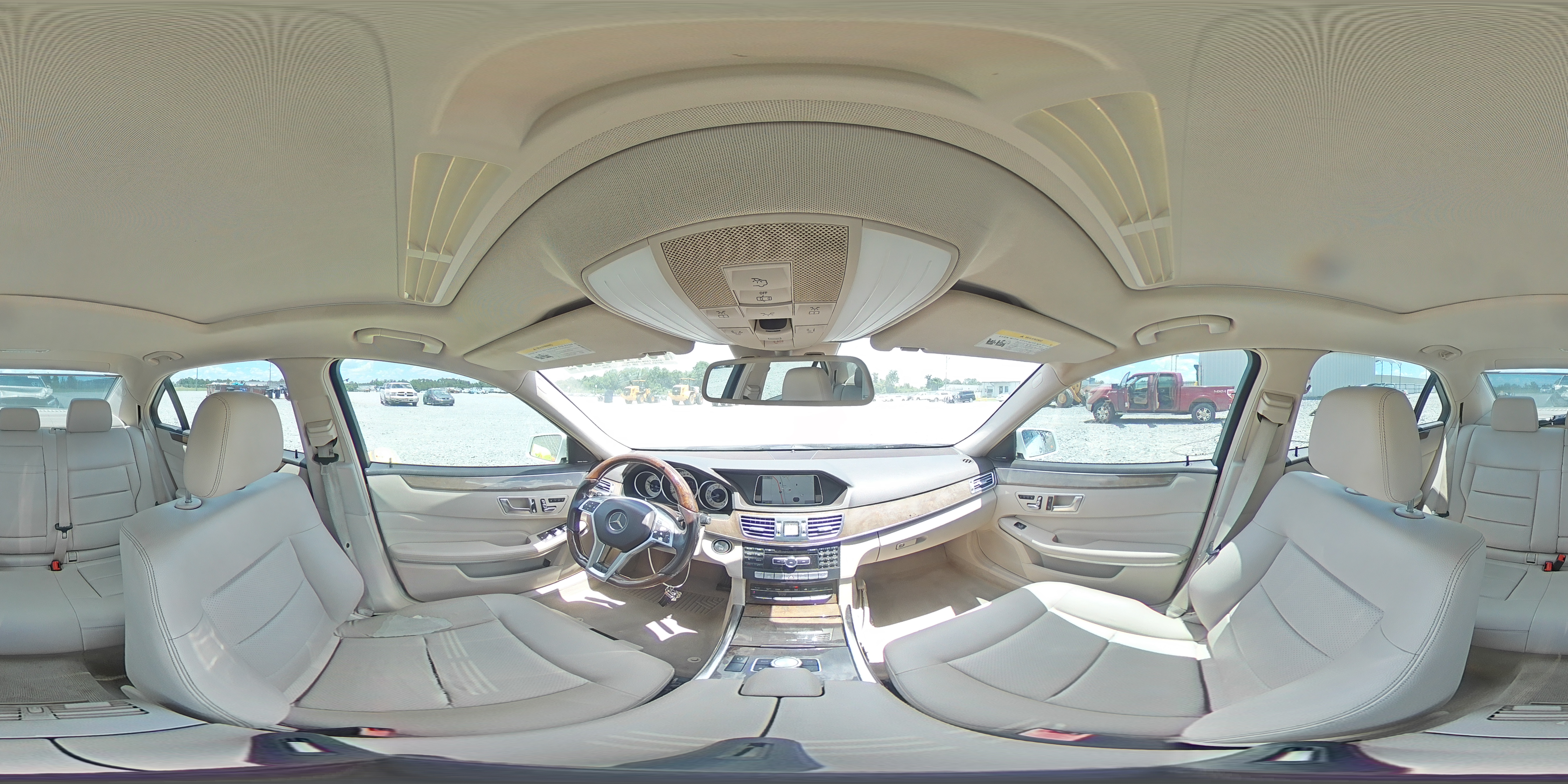 2014 Mercedes-Benz E 350 VIN: WDDHF5KB1EA810693 Lot: 64420255