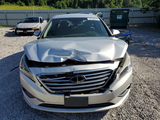 Sedans HYUNDAI SONATA 2016 Srebrny