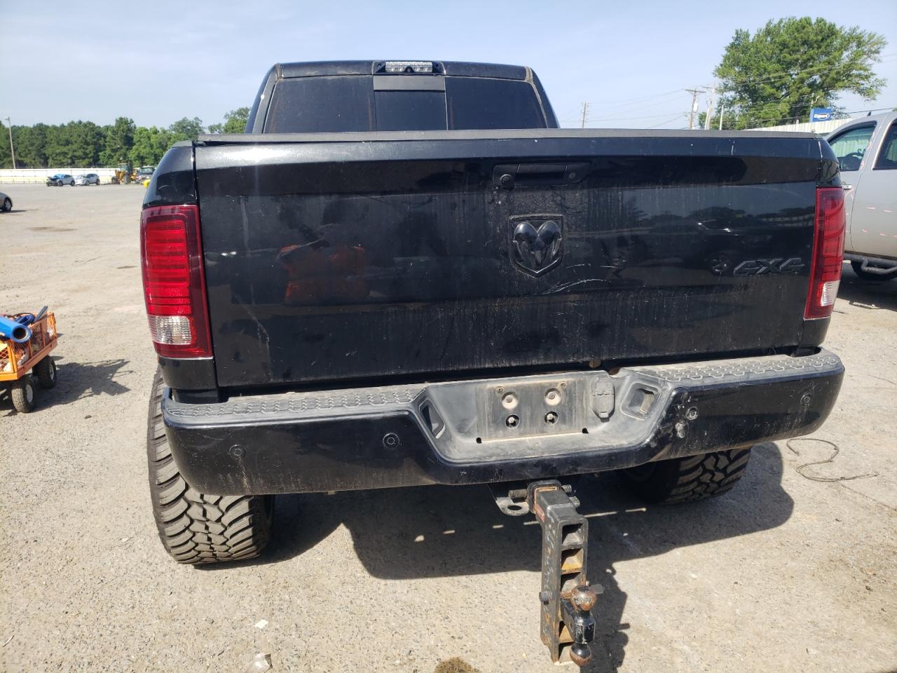 2017 Ram 2500 Laramie VIN: 3C6UR5NL8HG786765 Lot: 64820095