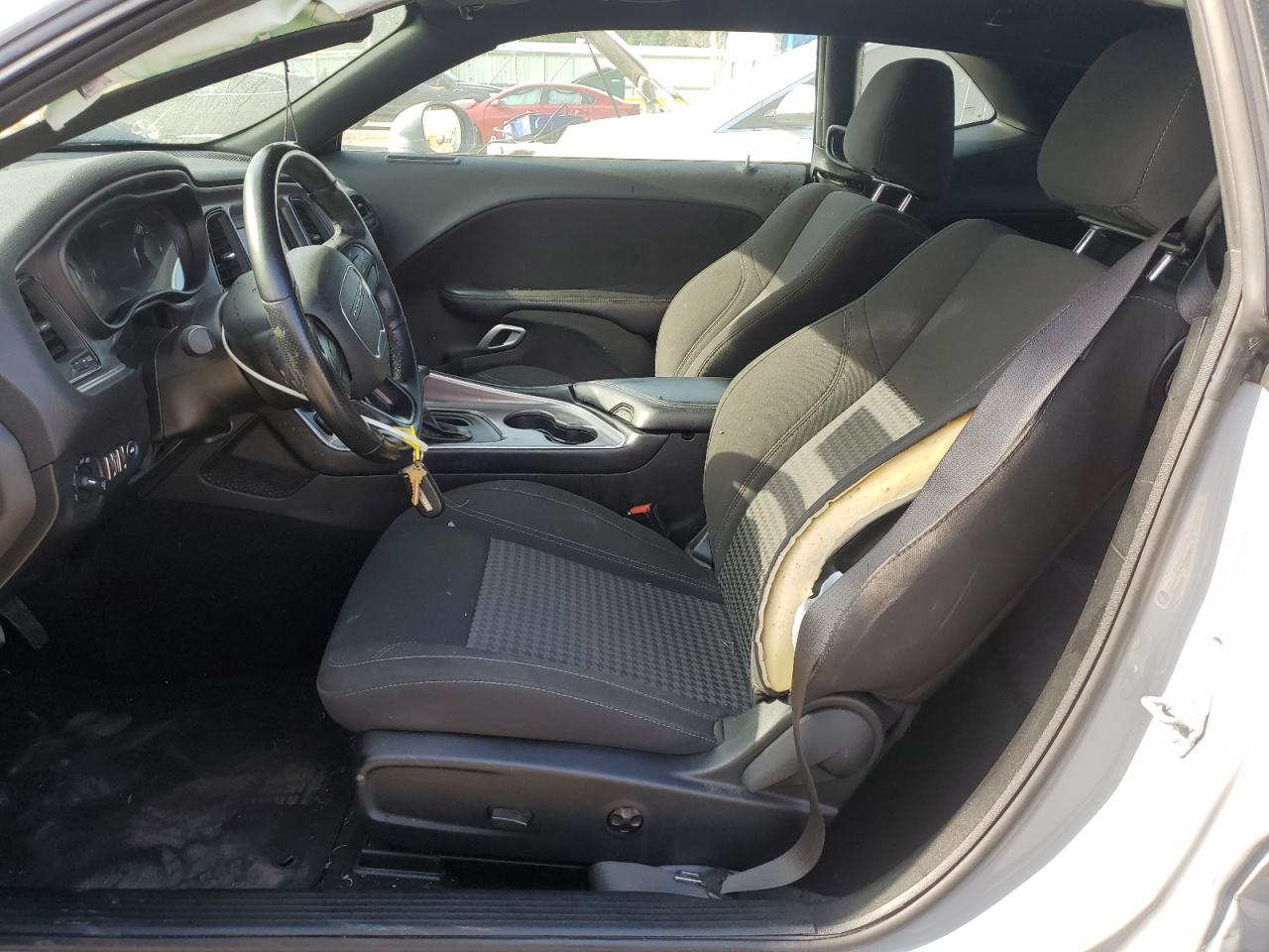 2021 Dodge Challenger Sxt VIN: 2C3CDZAG6MH676184 Lot: 64759175